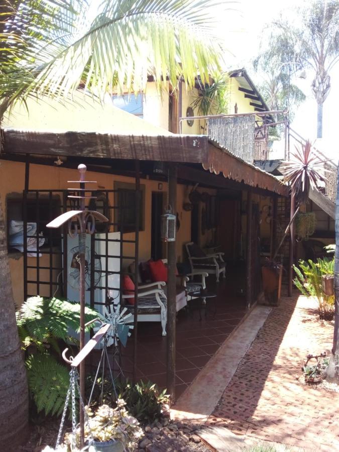 Africas Eden Guesthouse Mookgophong Dış mekan fotoğraf