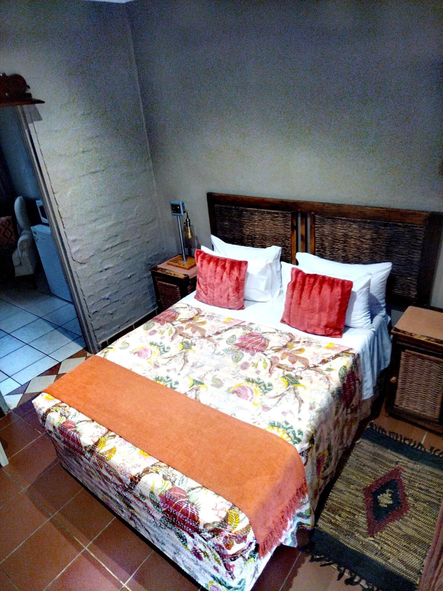 Africas Eden Guesthouse Mookgophong Dış mekan fotoğraf