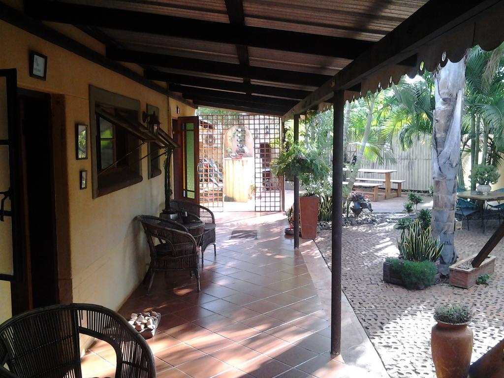 Africas Eden Guesthouse Mookgophong Dış mekan fotoğraf