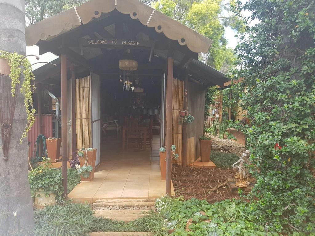Africas Eden Guesthouse Mookgophong Dış mekan fotoğraf