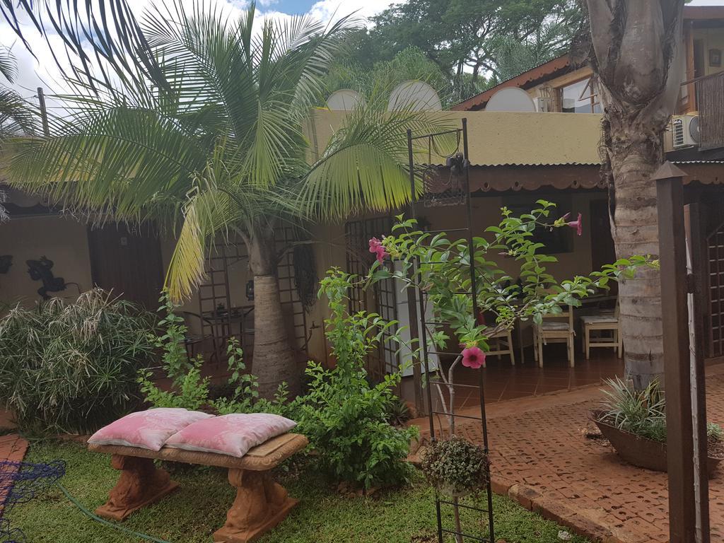 Africas Eden Guesthouse Mookgophong Dış mekan fotoğraf