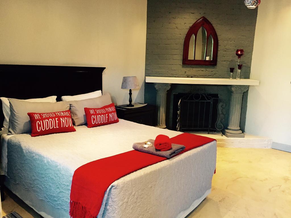 Africas Eden Guesthouse Mookgophong Dış mekan fotoğraf